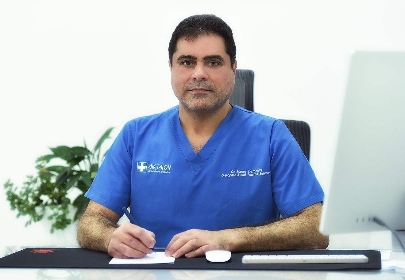 Dr. Marios Tryfonidis (Orthopaedic Surgery - Traumatology)