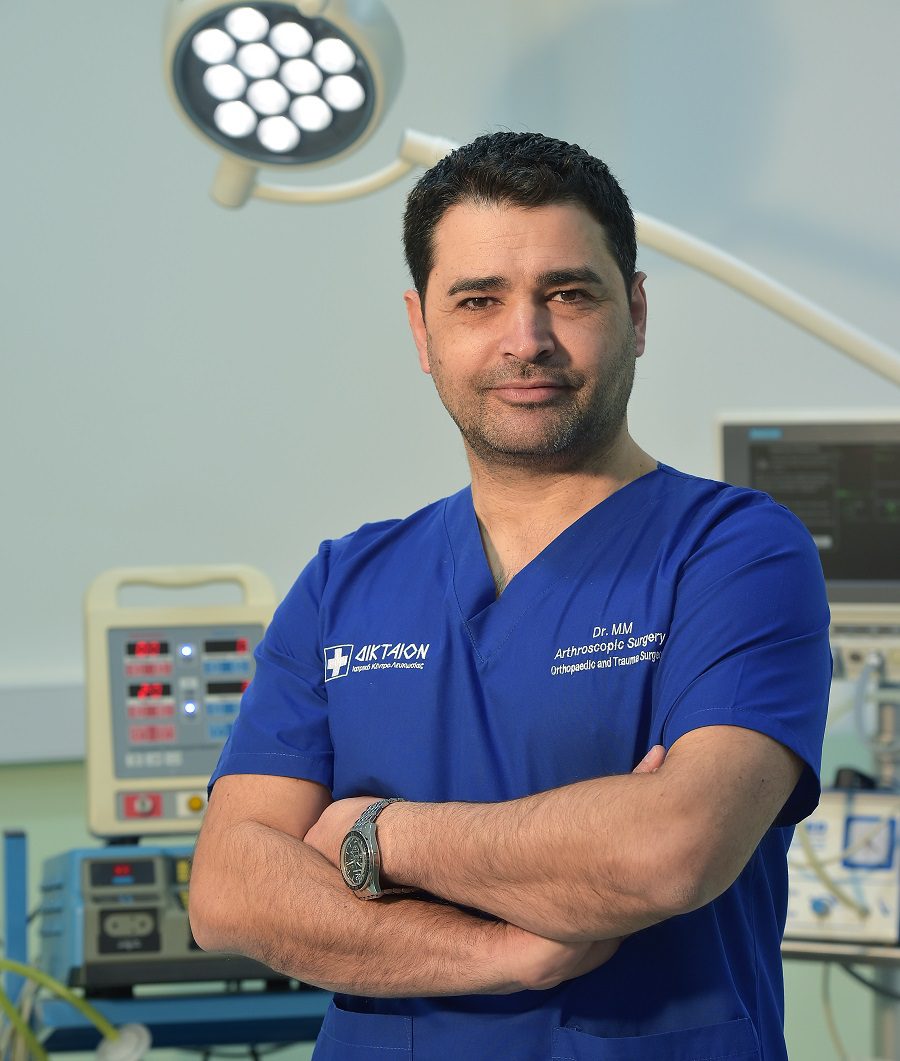 Dr. Menelaos Menelaou (Orthopaedic Surgery - Traumatology)