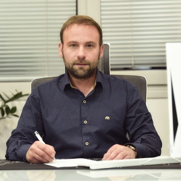 Dr. Michail Tziortzis (Orthopaedic Surgery - Traumatology)