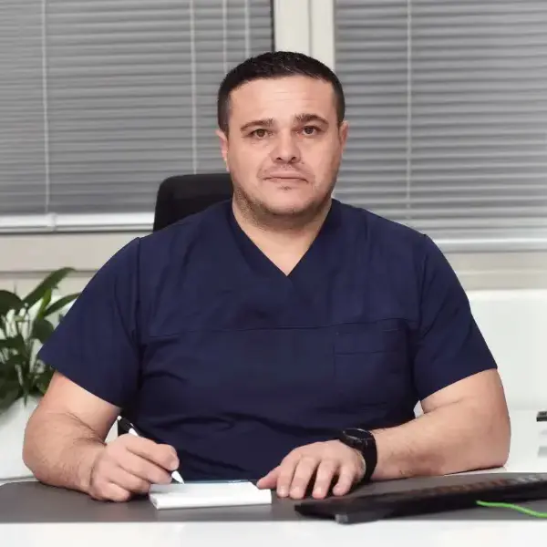 Dr. Christos Charatsides - Orthopaedic Surgeon / Traumatologist (GHS) at DIKTEON Medical Center at Strovolos - Nicosia - Cyprus / Δρ. Χρήστος Χαρατσίδης - Ορθοπαιδικός Χειρουργός / Τραυματολόγος (ΓεΣΥ) στο ΔΙΚΤΑΙΟΝ Ιατρικό Κέντρο στον Στρόβολο - Λευκωσία - Κύπρος.