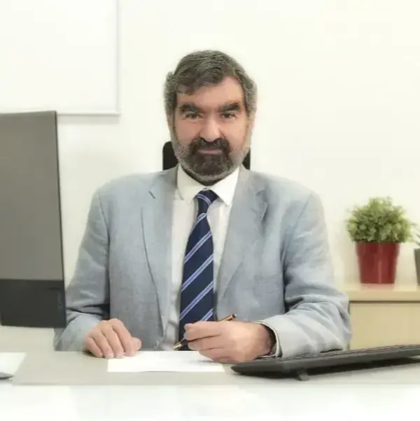 Dr. Louis Louca - Personal Doctor Adults / General Medicine (GHS) at DIKTEON Medical Center at Strovolos - Nicosia - Cyprus / Δρ. Χρυστάλλα Χατζηαναστασίου - Προσωπικός Ιατρός Ενηλίκων / Γενική Ιατρική (ΓεΣΥ) στο ΔΙΚΤΑΙΟΝ Ιατρικό Κέντρο στον Στρόβολο - Λευκωσία - Κύπρος.