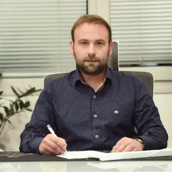 Dr. Michail Tziortzis - Orthopaedic Surgeon / Traumatologist (GHS) at DIKTEON Medical Center at Strovolos - Nicosia - Cyprus / Δρ. Μιχαήλ Τζιωρτζής - Ορθοπαιδικός Χειρουργός / Τραυματολόγος (ΓεΣΥ) στο ΔΙΚΤΑΙΟΝ Ιατρικό Κέντρο στον Στρόβολο - Λευκωσία - Κύπρος.