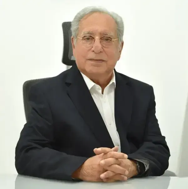 Dr. Petros Petrides - Vascular Surgeon (GHS) at DIKTEON Medical Center at Strovolos - Nicosia - Cyprus / Δρ. Πέτρος Πετρίδης - Αγγειοχειρουργός (ΓεΣΥ) στο ΔΙΚΤΑΙΟΝ Ιατρικό Κέντρο στον Στρόβολο - Λευκωσία - Κύπρος.